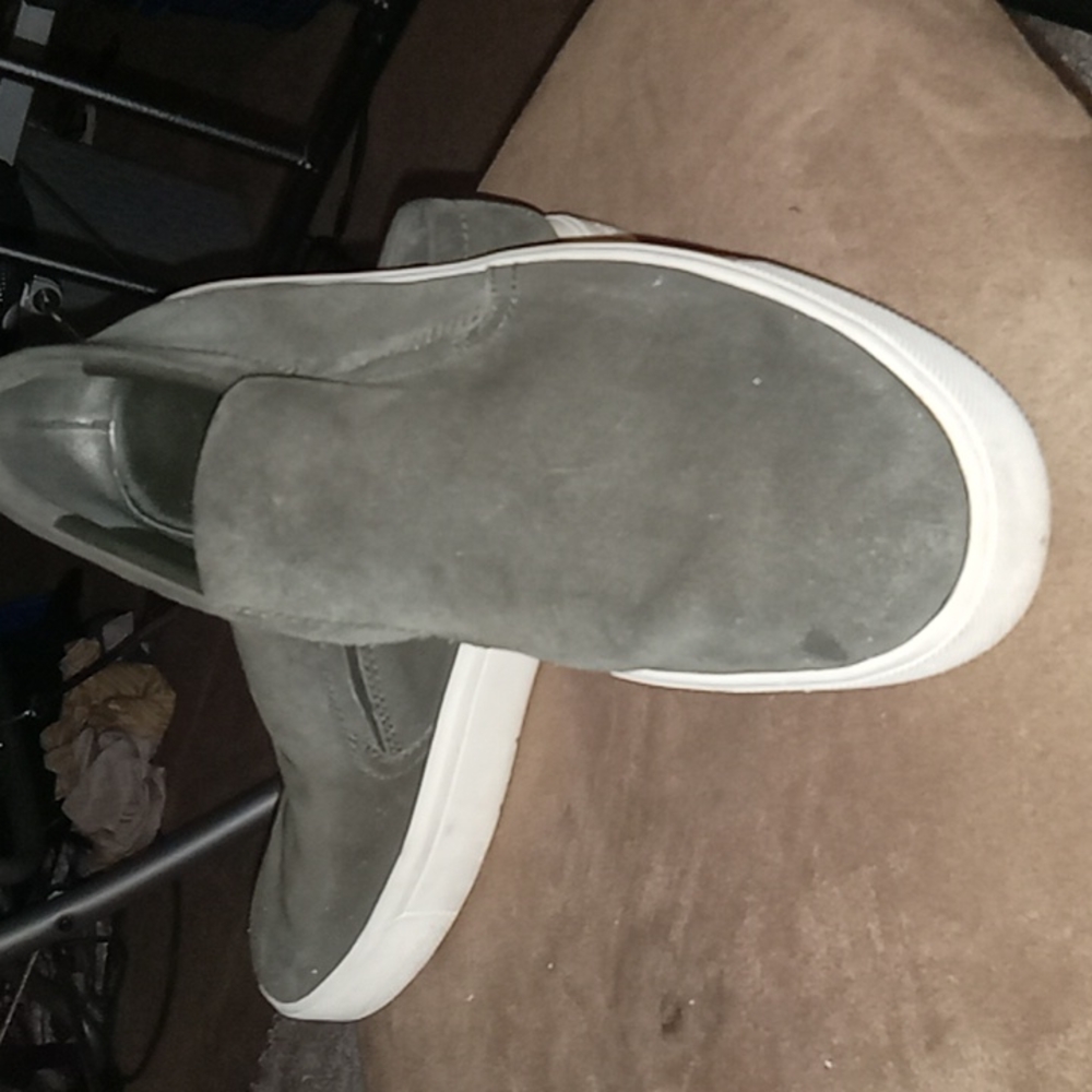 Mens Vince gray suede loafers